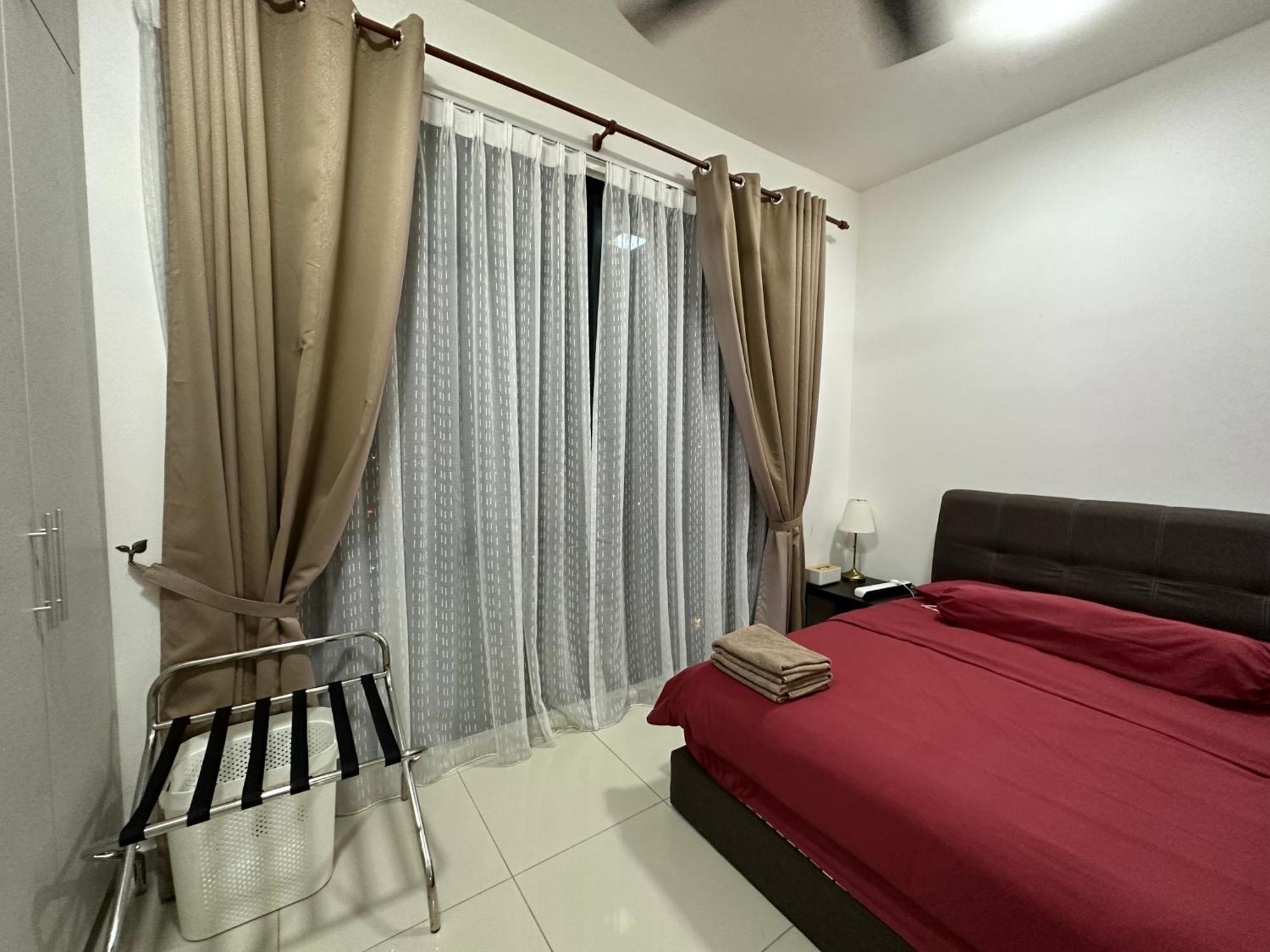Kyra Homestay Centrus Soho Cyberjaya *Wifi And Pool* Екстер'єр фото